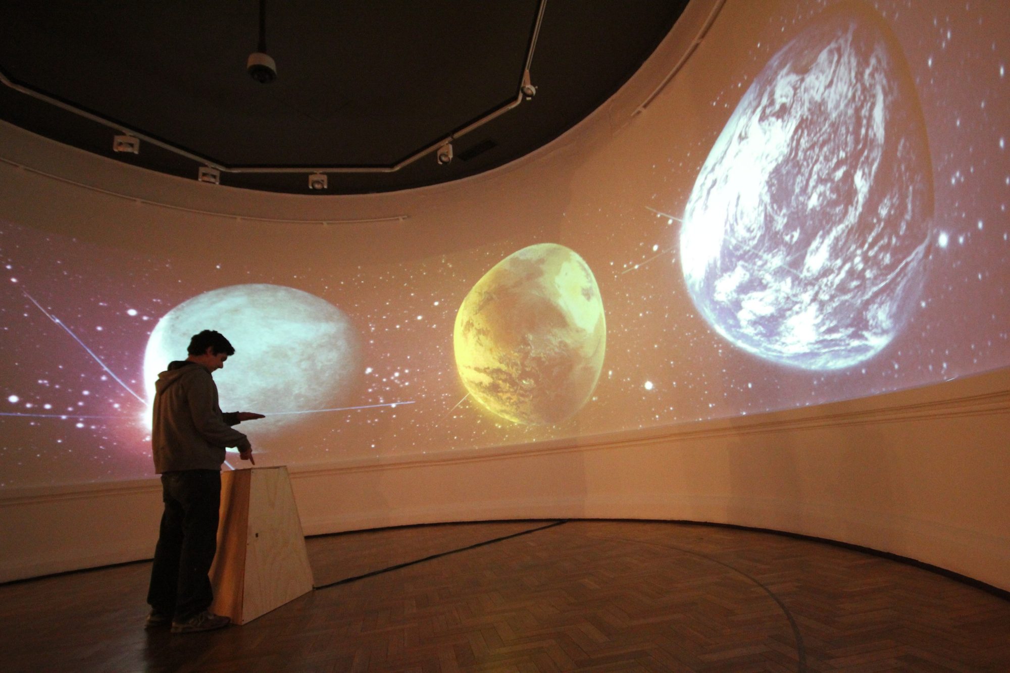 CONTACTO ESPACIAL, imagen 5